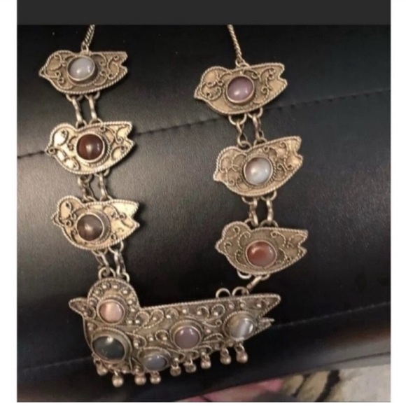 Jewelry - Birds Antique Birds gems India Or Other Ethnic necklace Unique Detailed Artistic